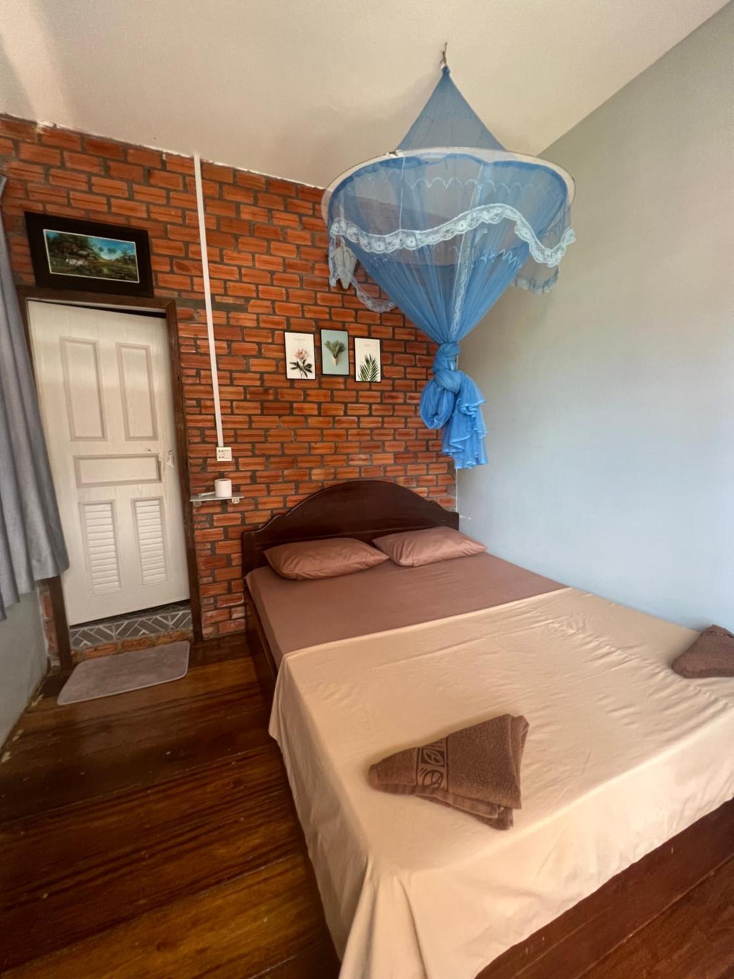 קו רונג סנלואם Ing Ing Guesthouse מראה חיצוני תמונה