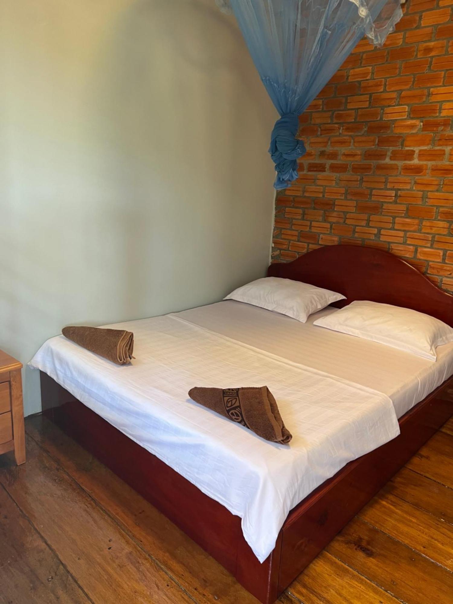 קו רונג סנלואם Ing Ing Guesthouse מראה חיצוני תמונה